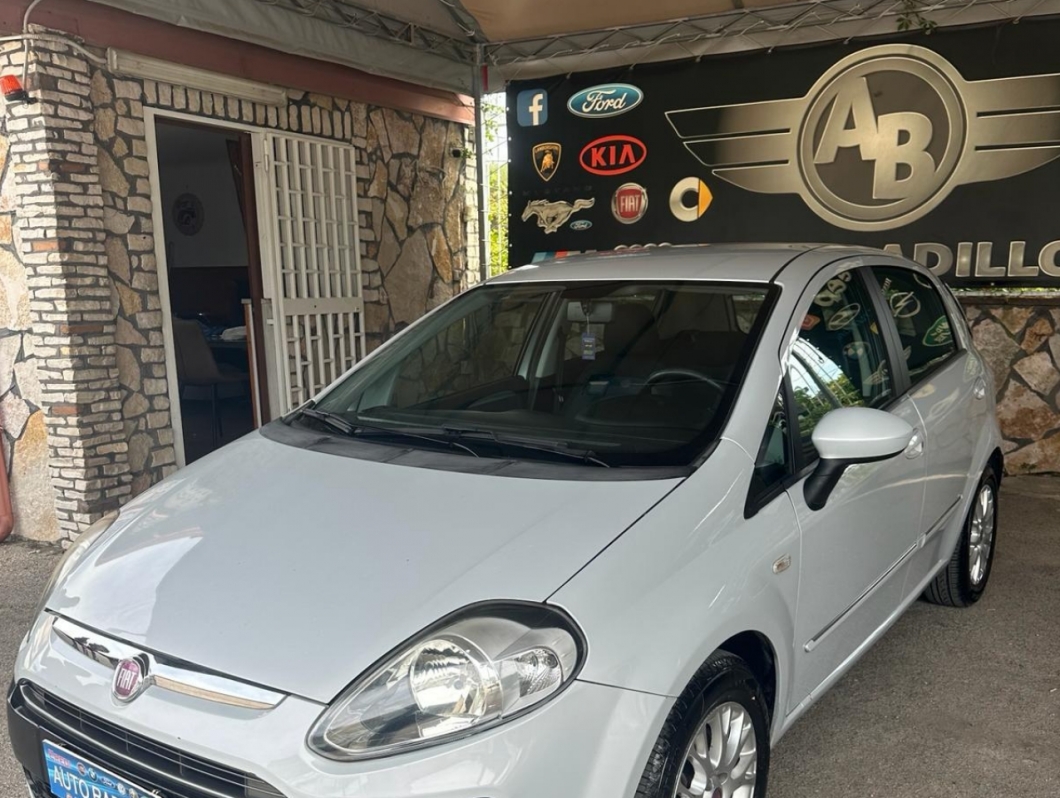 FIAT PUNTO E..
